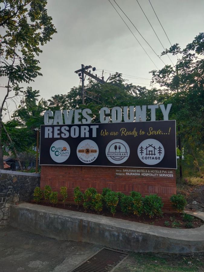 Caves County Resort Mālegaon Kültér fotó